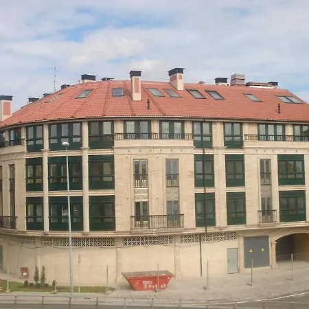 Precioso Piso Appartamento Oleiros